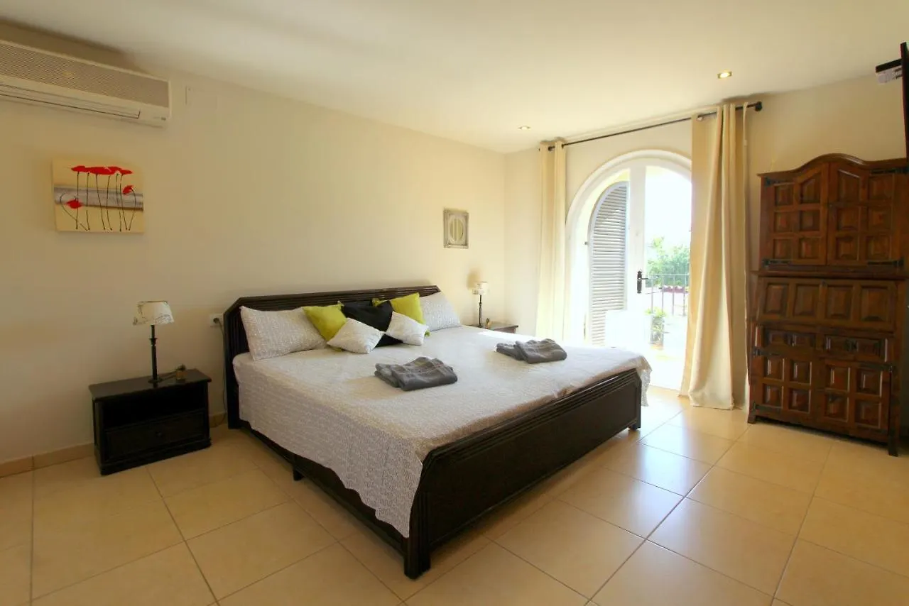 Leon Inmo Villa Royal - 10500 Empuriabrava 0*,